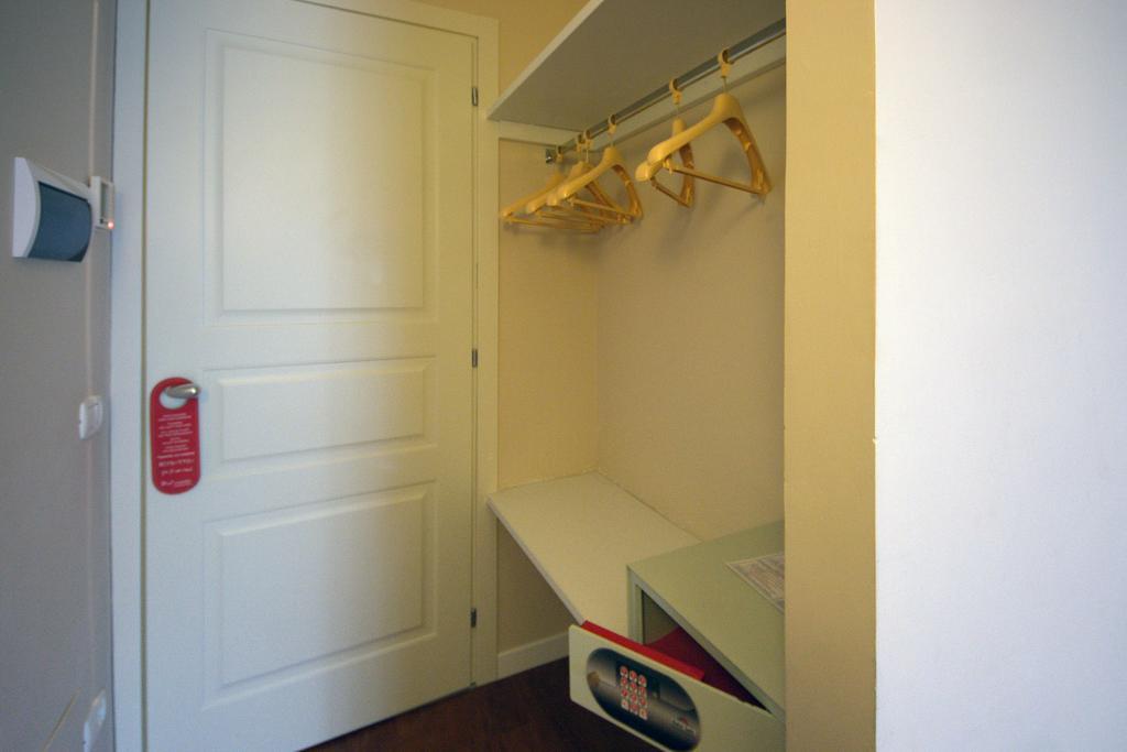 Roma Rooms Colosseum Zimmer foto